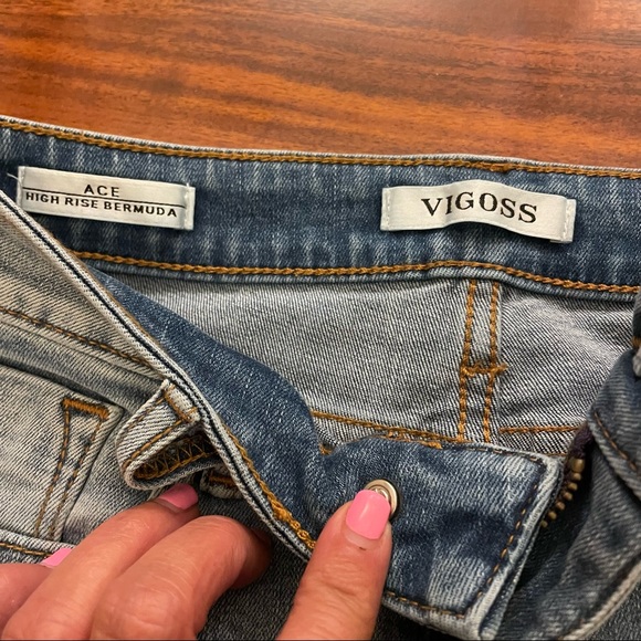 NWT _High waisted High Rise Bermuda .Size 24 - Picture 2 of 9